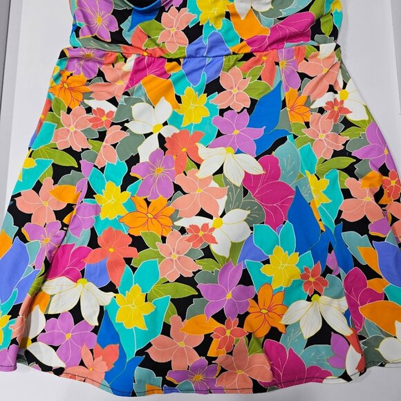 Swim Solutions Plus Size Tummy Control Bow-Front Printed Swimdress - Picture 8 of 11